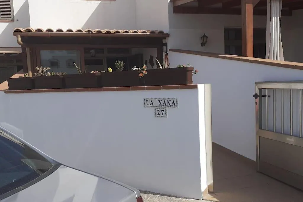 Apartment La Xana In El Cotillo contacts